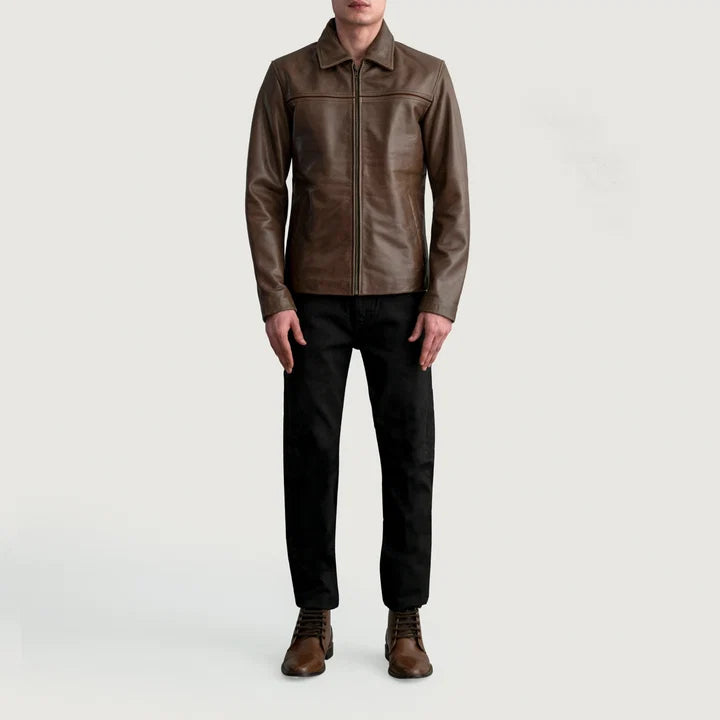 Mystical Pullup brown leather jacket close-up front detail
